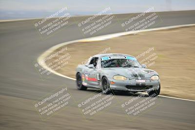 media/Jan-26-2025-CalClub SCCA (Sun) [[cfcea7df88]]/Group 4/Race/